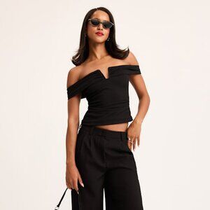 Lulus Reema Black Ribbed Notched Off-the-shoulder Top - Size M